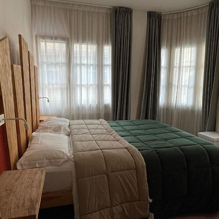 B&B Via Roma 25 アレッツォ エクステリア 写真