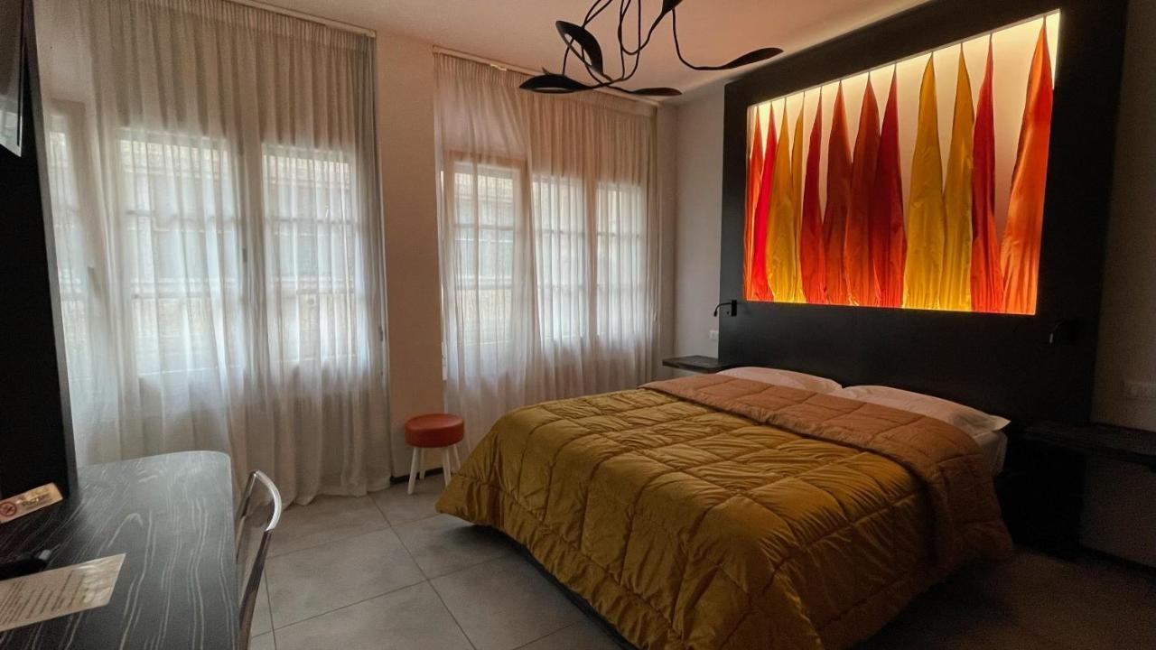 B&B Via Roma 25 アレッツォ エクステリア 写真