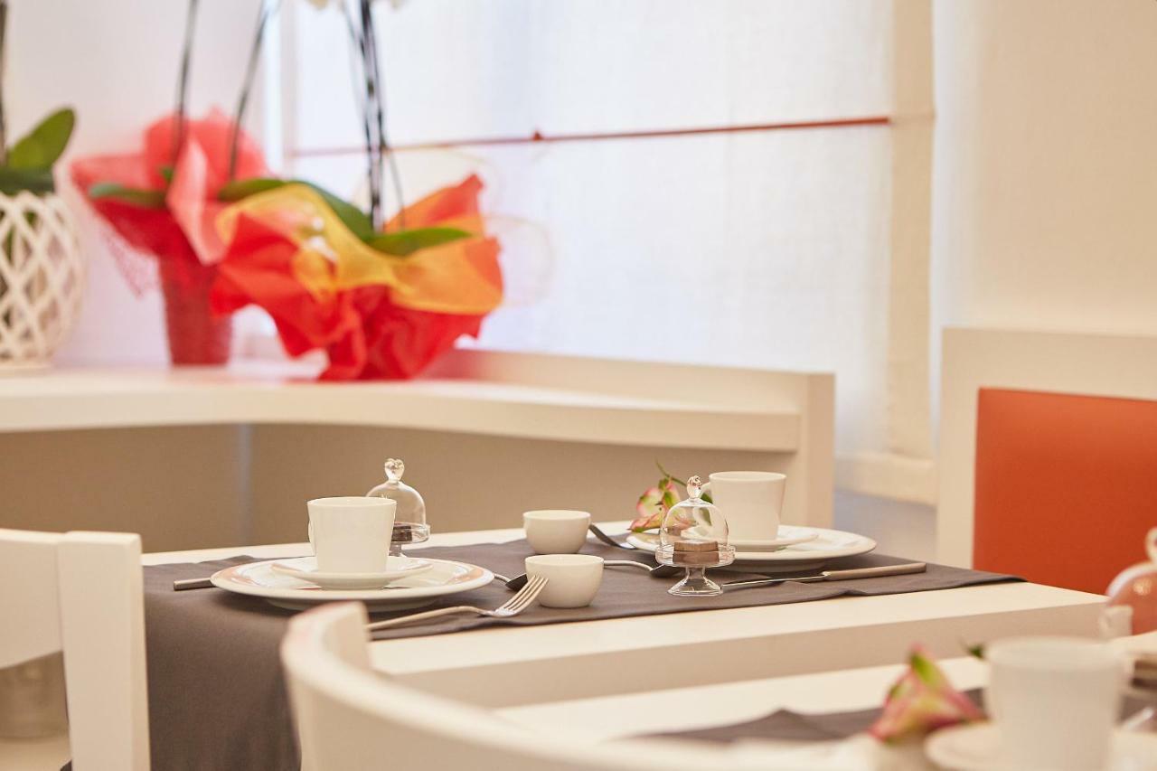 B&B Via Roma 25 アレッツォ エクステリア 写真