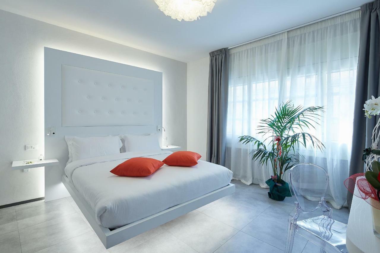 B&B Via Roma 25 アレッツォ エクステリア 写真
