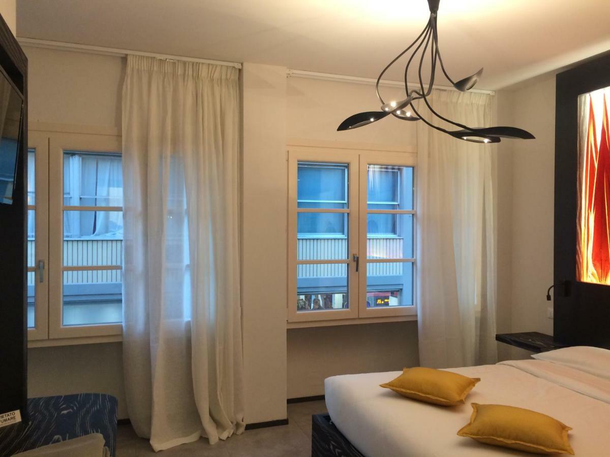 B&B Via Roma 25 アレッツォ エクステリア 写真