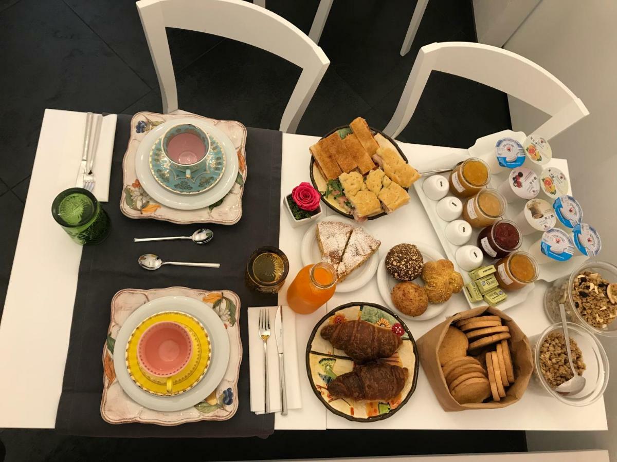 B&B Via Roma 25 アレッツォ エクステリア 写真